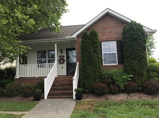 1507 Mayberry Ln, Sevierville, TN 37862