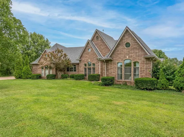 26325 Goodwill Chapel Rd, Sedalia, MO 65301
