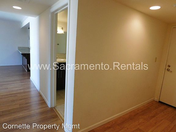 3rd image of 500 North St