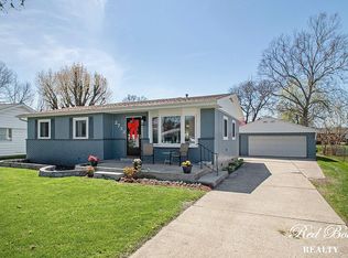 2733 Lenson Dr, Mishawaka, IN 46545