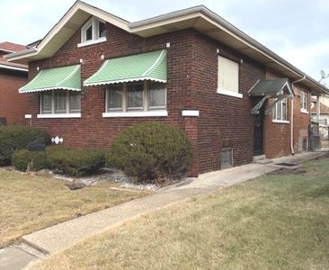 8023 S Blackstone Ave, Chicago, IL, 60619