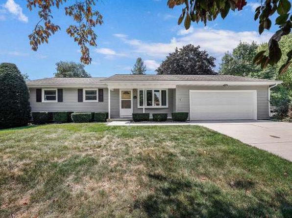 499 Hyland Dr