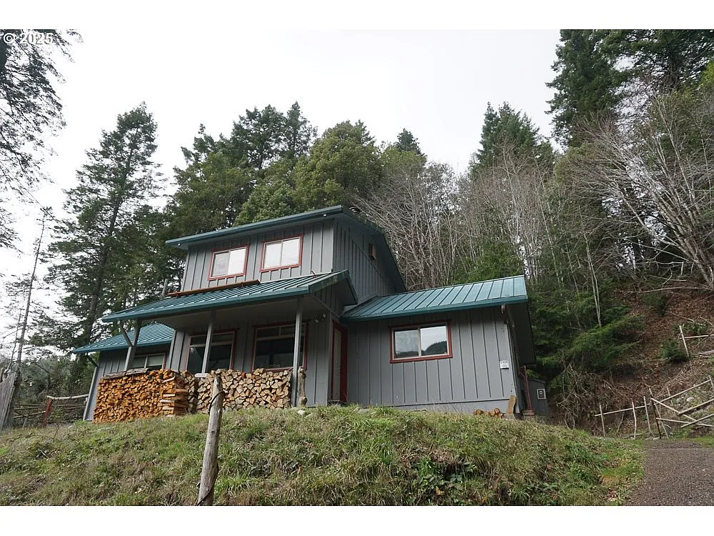 27651 Hunter Creek Rd photo 1