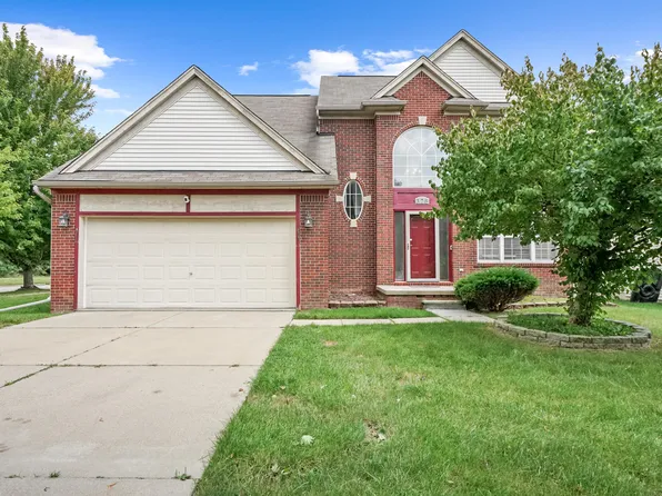 328 Arnold Ave, Pontiac, MI 48341