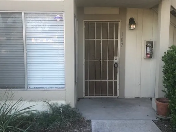 1800 E Old Ranch Rd APT 107, Colton, CA 92324