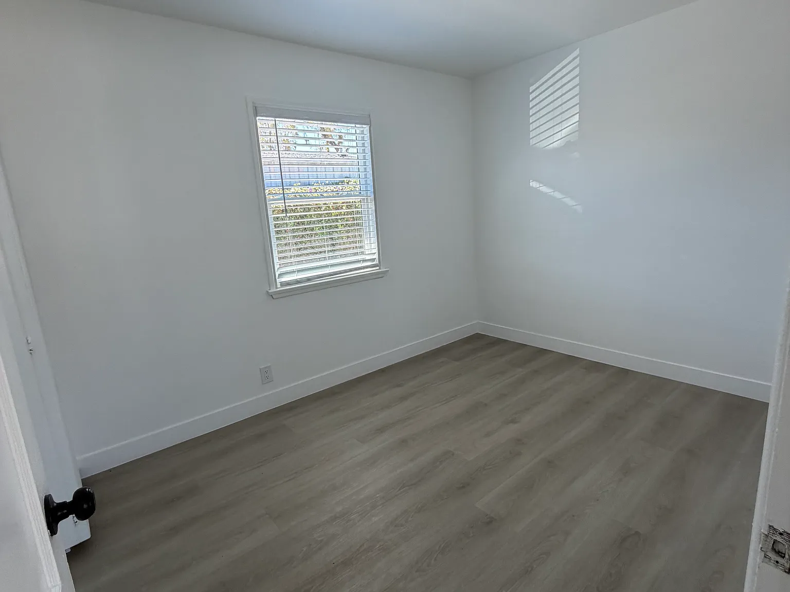 1 bed, $1,995 — Photo 4