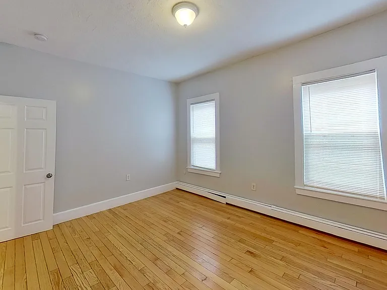 192 Adams St #3 — Photo 10