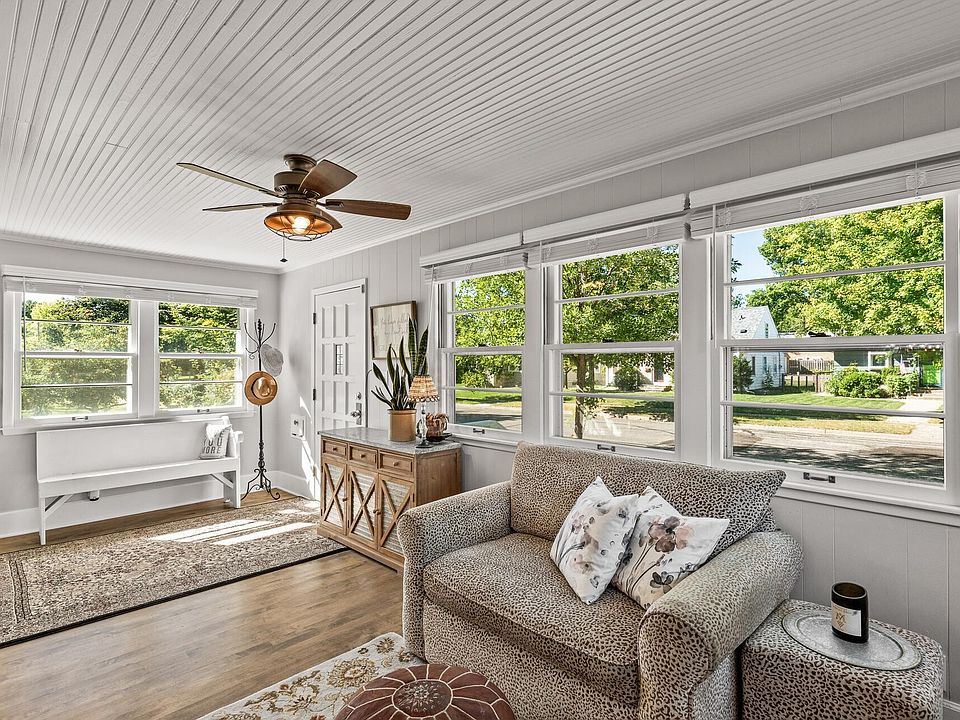 417 11th Ave N, Hopkins, MN 55343 | Zillow