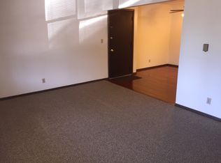 301 Muehl Dr APT 7, Lockport, IL 60441