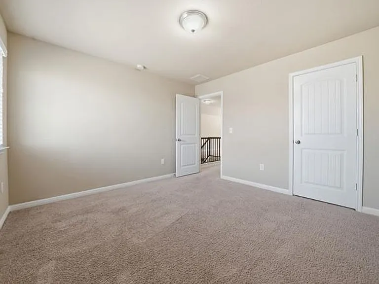 613 Longhorn Cavern Rd — Photo 24