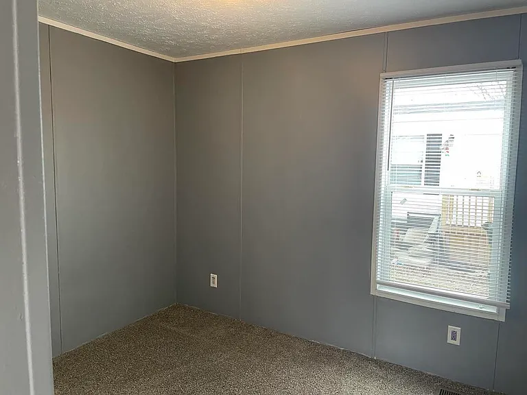 Regency Pointe — Photo 14