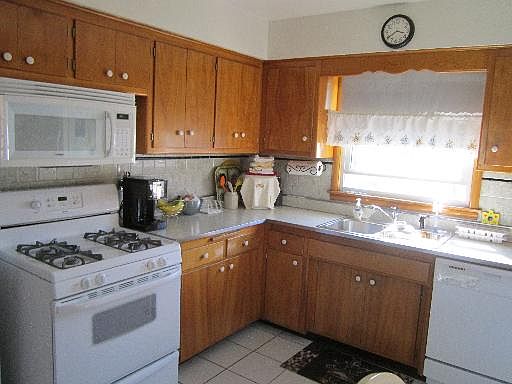 5th image of 11612 S Natchez Ave
