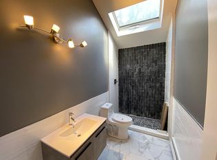 30 Oakside Rd, Smithtown, NY 11787