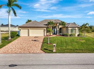 2425 NW 7th Ave, Cape Coral, FL 33993