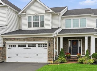 69 Lavender Dr, Yardley, PA 19067