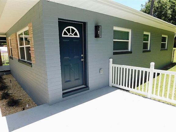 4th image of 921 NE 13TH AVENUE