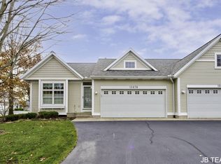 10478 Summer Grove Ct, Zeeland, MI 49464