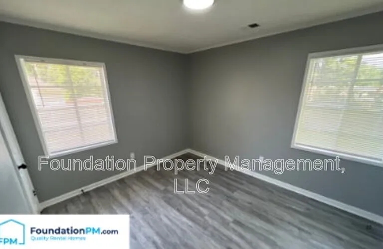 765 Marywood St — Photo 10