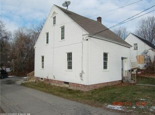 32 Windsor St, Randolph, ME 04346