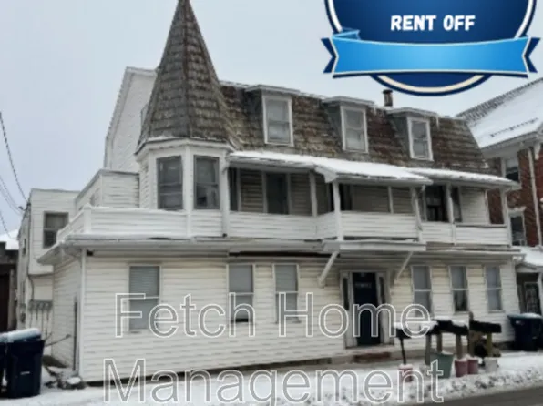 3 N Main St, Stewartstown, PA