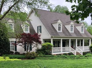 1417 Enchanted Oaks Dr, Raleigh, NC 27606