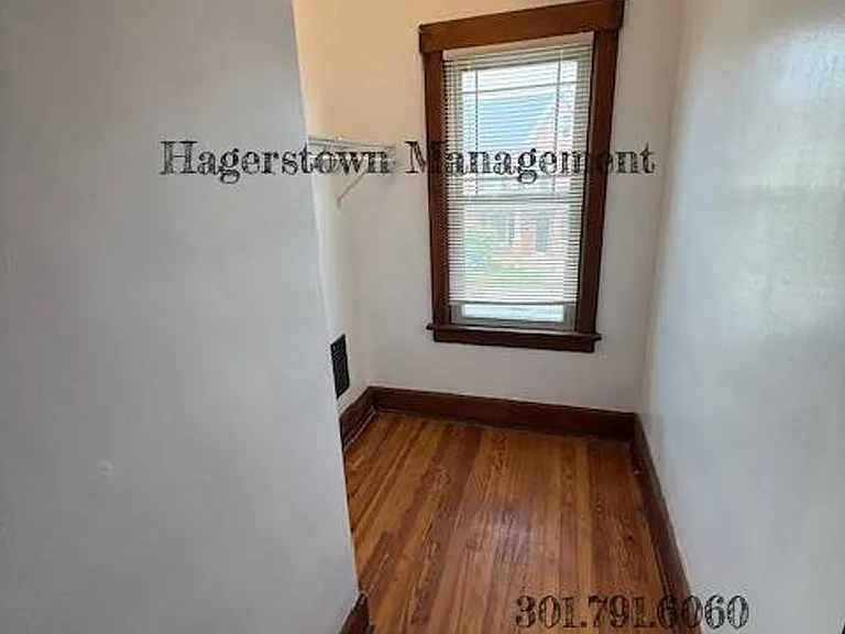 109 Fairground Ave — Photo 7