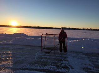 5375 Carlson Rd, Shoreview, MN 55126