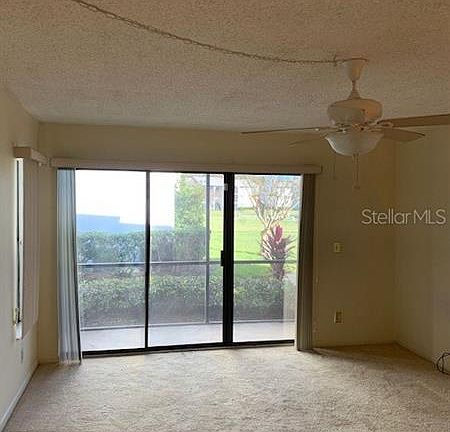 5th image of 951 Courtyard Ln