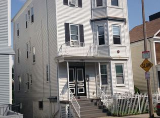 822 Parker St, Roxbury, MA 02120