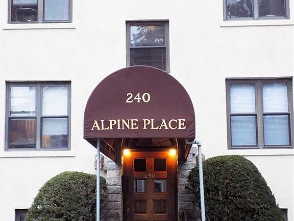 2nd image of 240 Alpine Pl #Bmd