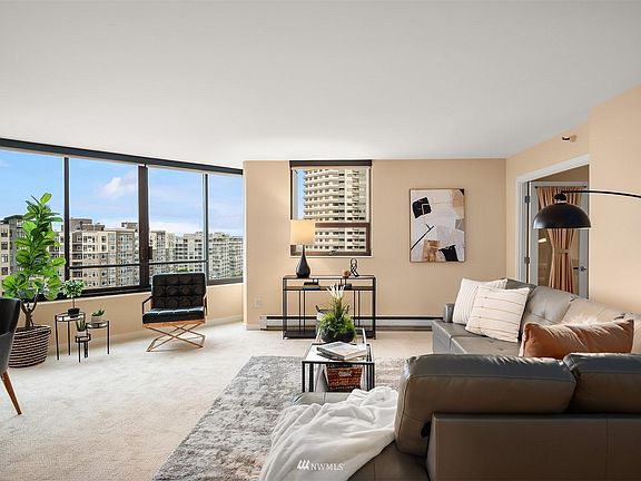 4th image of 2621 2nd Ave Unit 1204