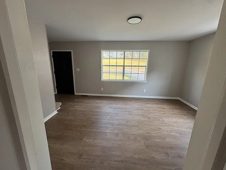 254 Lake Dr #1 — Photo 10