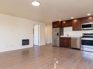 1547 NW 63rd St #1, Seattle, WA 98107