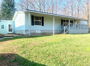 359 Paddy Lake Rd, Oswego, NY 13126
