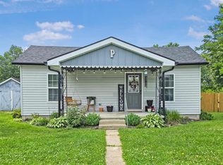 160 SW 5th St, Linton, IN 47441