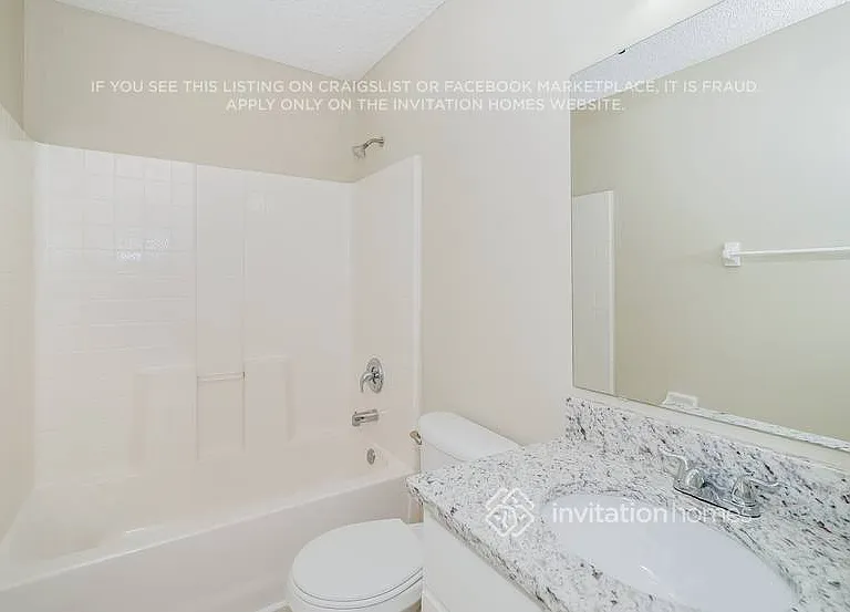 1656 Hawkins Cove Dr E — Photo 20
