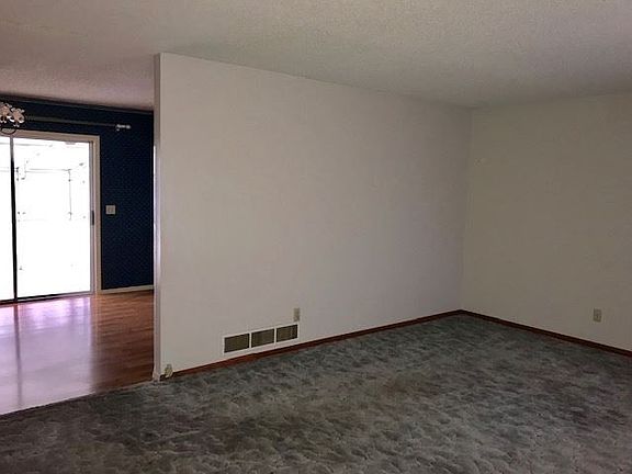 3rd image of 4503 Central Ave