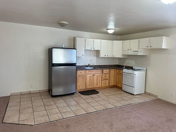 3rd image of 3215 Filbert St #3211