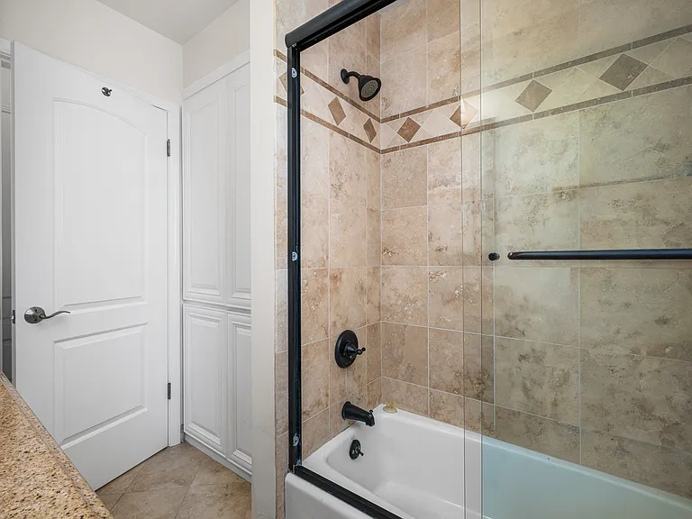 5915 E Rosebay St — Photo 22