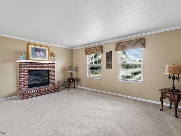 4th image of 1150 Chapman Ln Unit 12