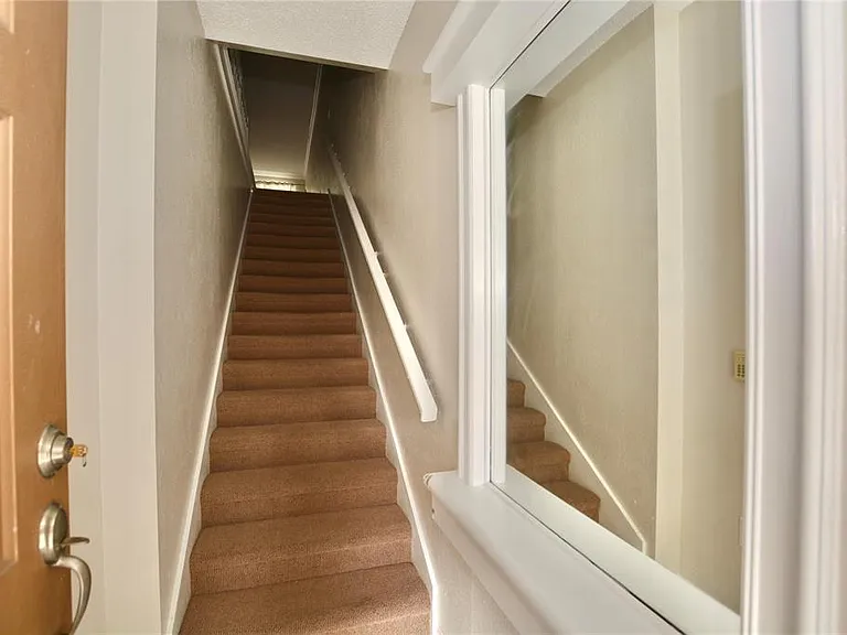 845 Normandy Trace Rd — Photo 2