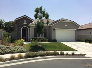 9907 Copenhagen Pl, Bakersfield, CA 93306