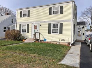 18 Kelton St, Pawtucket, RI 02861