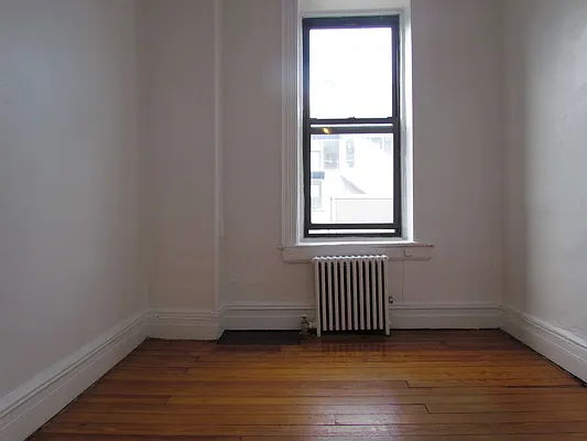 Rented by Landmark Real Estate | media 18