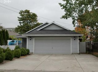 8516 SE 75th Pl, Portland, OR 97206