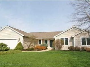 7269 Rolling Highlands Ct NE, Belmont, MI 49306
