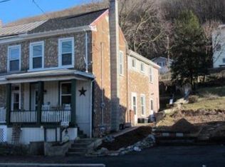 212 W Bacon St, Pottsville, PA 17901