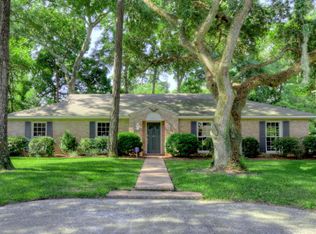 207 Hermitage Way, Saint Simons Island, GA 31522