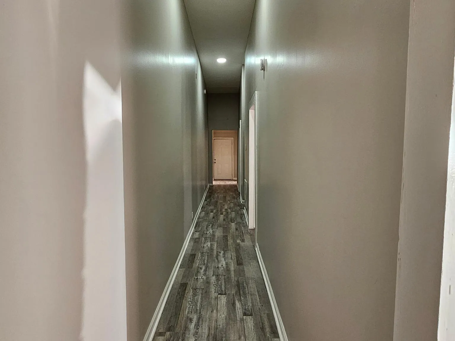 2 bed, 1004 sqft, $725 — Photo 4