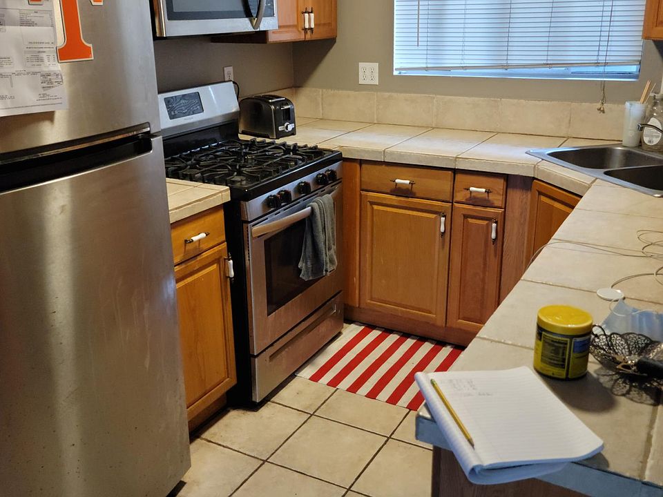 1st image of 1125 Hornblend St #8